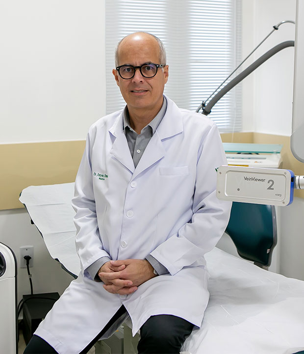 Dr. Antonio Ximenes